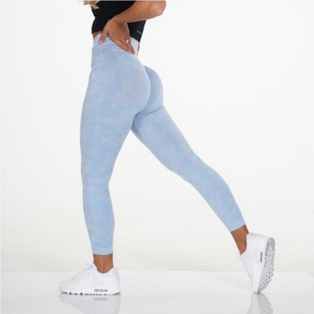 Icy Blue Camo Seamless Leggings - S